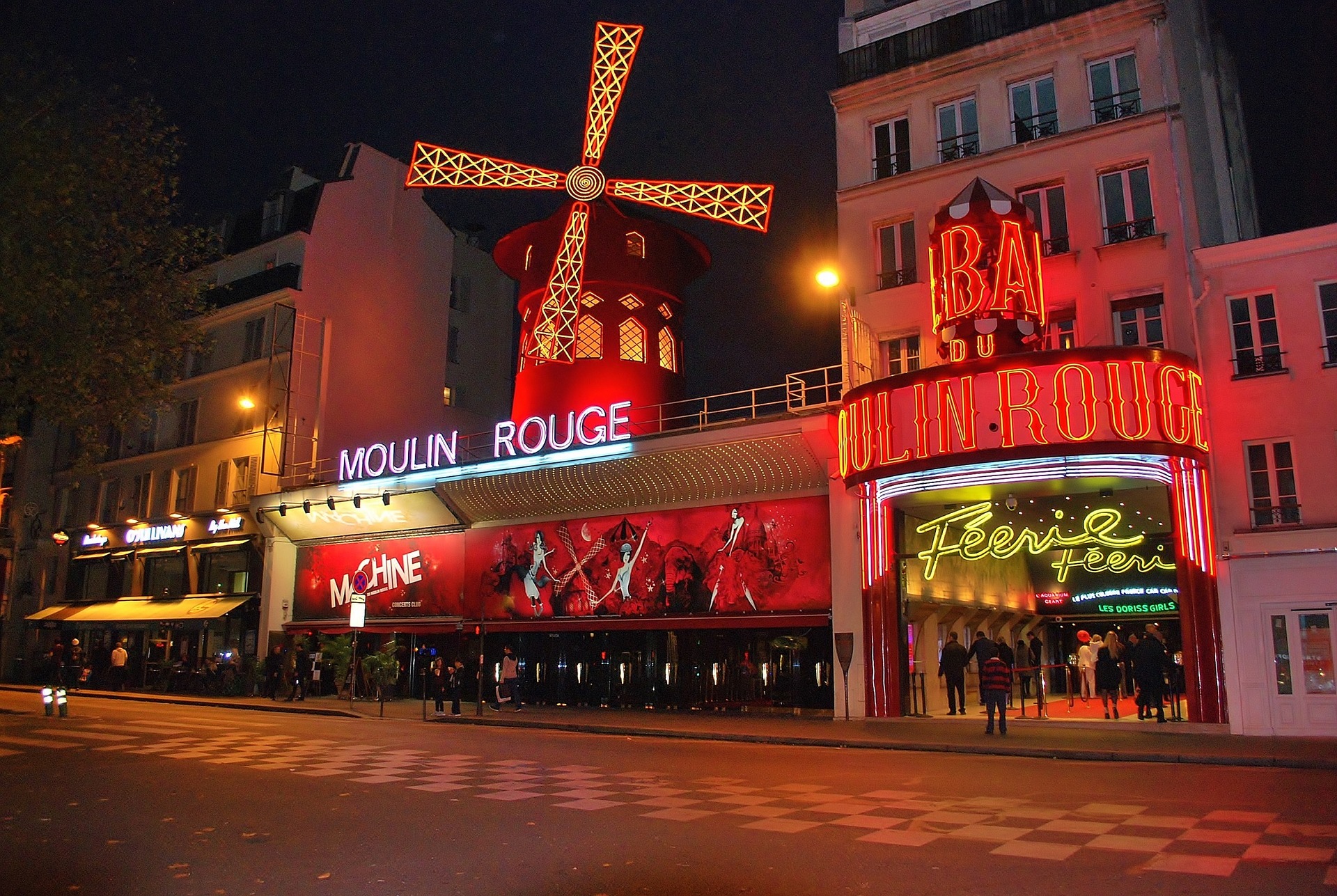 My Review of The Moulin Rouge in Paris: Is it WORTH IT?